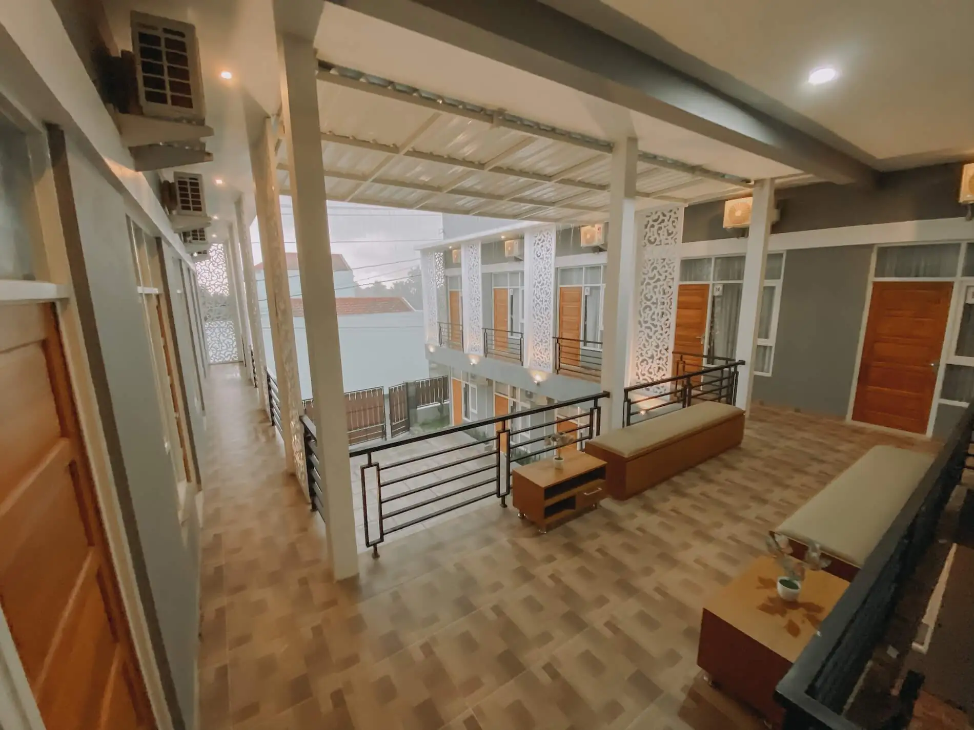 eksterior Hallstatt Kost Eksklusif kost eksklusif jogja bebas bulanan, kost eksklusif jogja mingguan, harga kost eksklusif jogja