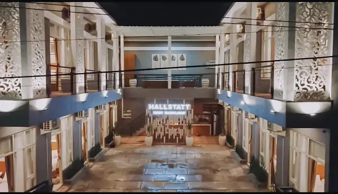 Hallstatt Kost Eksklusif Jogja UGM